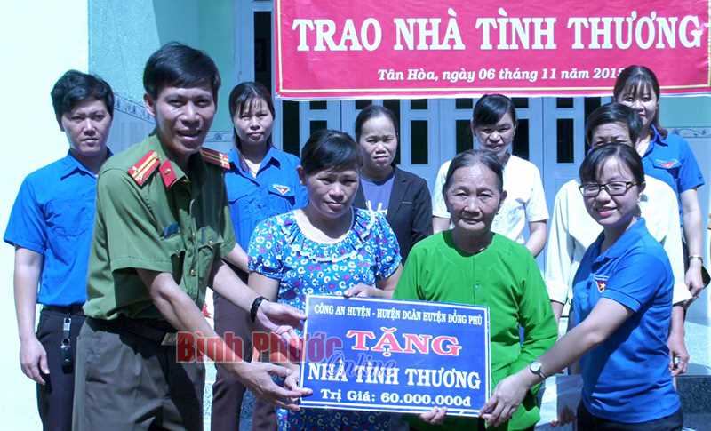 Đồng Phú đẩy mạnh giảm nghèo