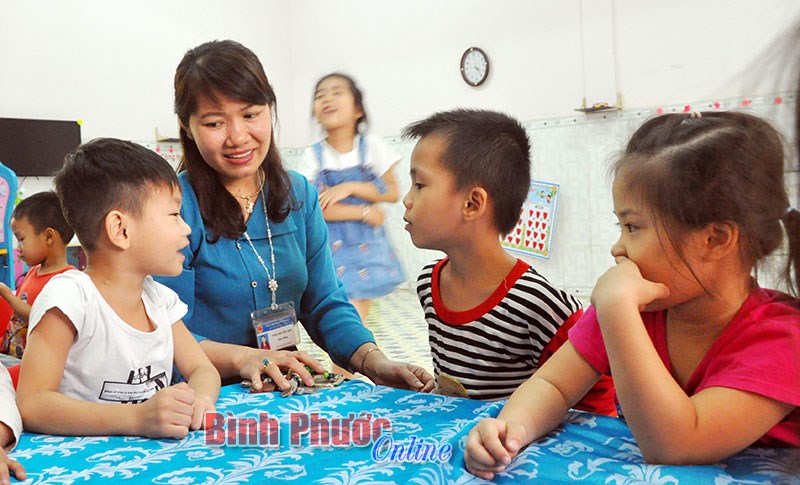 B&iacute; thư chi bộ tuổi 30 - Đo&agrave;n kết thống nhất l&agrave; then chốt để chi bộ vững mạnh