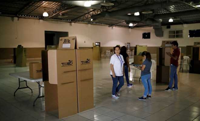 Hàng triệu cử tri El Salvador đi bỏ phiếu bầu ra tổng thống mới
