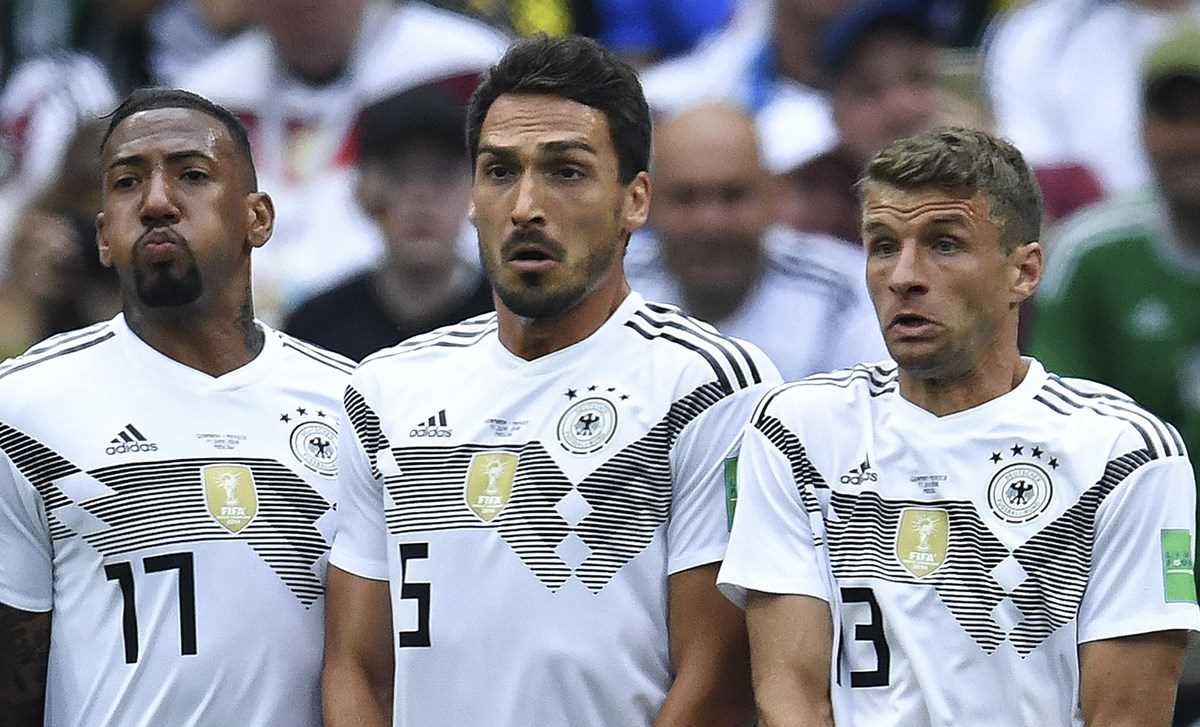 Bayern, tuyển Đức và sóng gió sau cuộc loại bỏ công thần của Loew