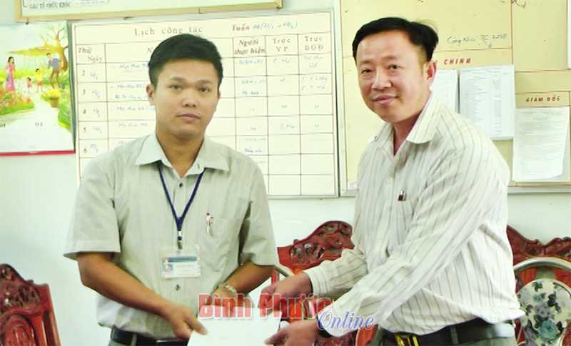 Hỗ trợ kinh phí cho đảng viên khó khăn