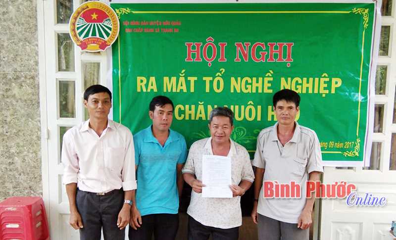 Nh&agrave; n&ocirc;ng Thanh An li&ecirc;n kết chi, tổ hội nghề nghiệp