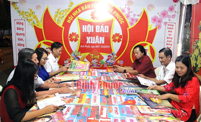 Khai mạc hội b&aacute;o xu&acirc;n Kỷ Hợi 2019