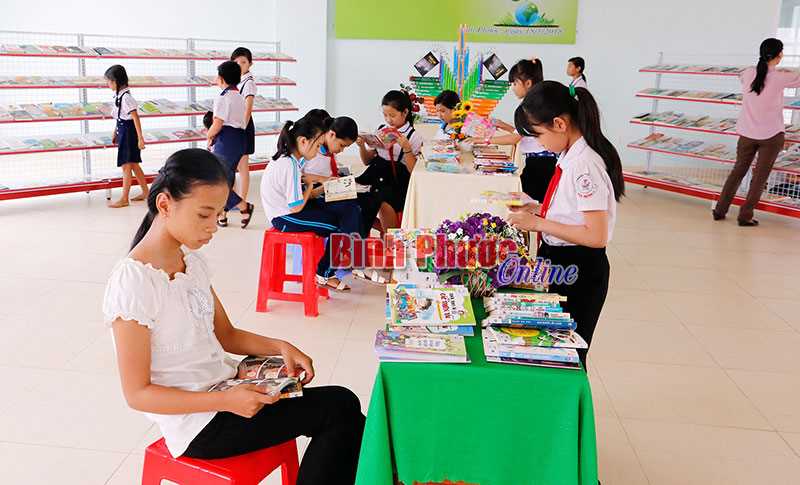 C&oacute; n&ecirc;n thu ph&iacute; thư viện?