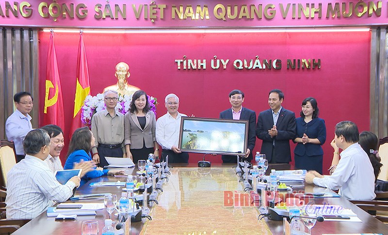 B&igrave;nh Phước t&igrave;m hiểu c&aacute;c m&ocirc; h&igrave;nh, chương tr&igrave;nh đột ph&aacute; của Quảng Ninh