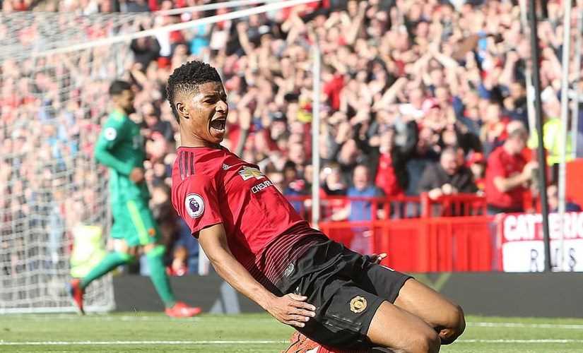 Premier League: Man City leo lên ngôi đầu, M.U trở lại tốp 4