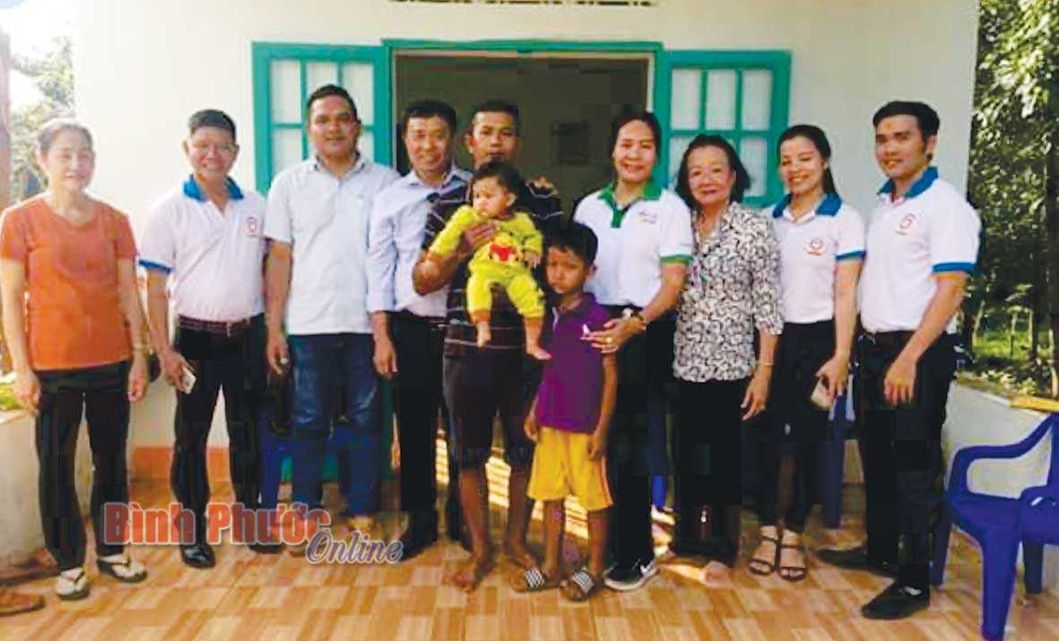 Nhân lên “Khát vọng sống” và “Chia sẻ nỗi đau”