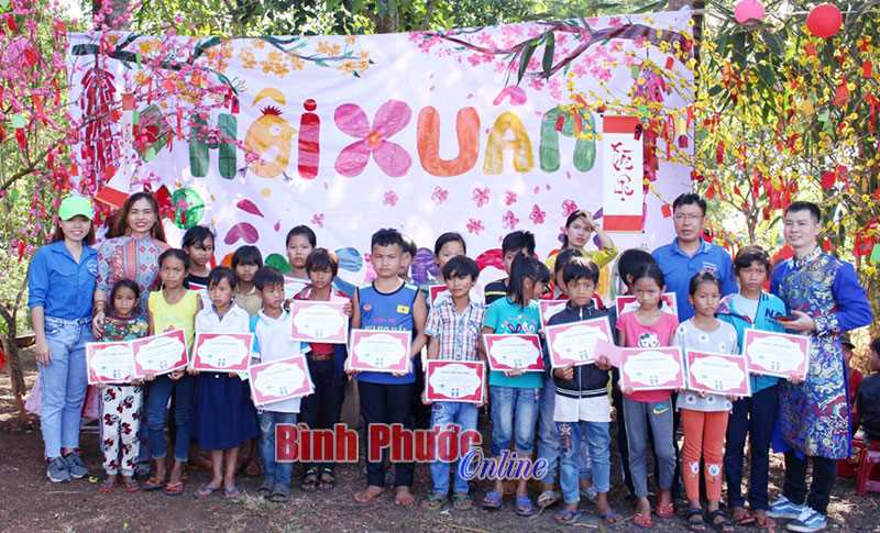 Sôi nổi hội xuân miền biên cước năm 2019