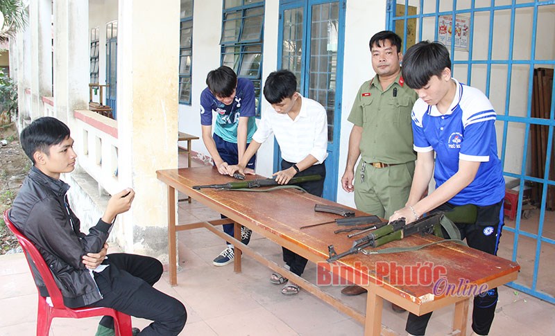 Trường THPT Phú Riềng đổi mới, nâng cao chất lượng