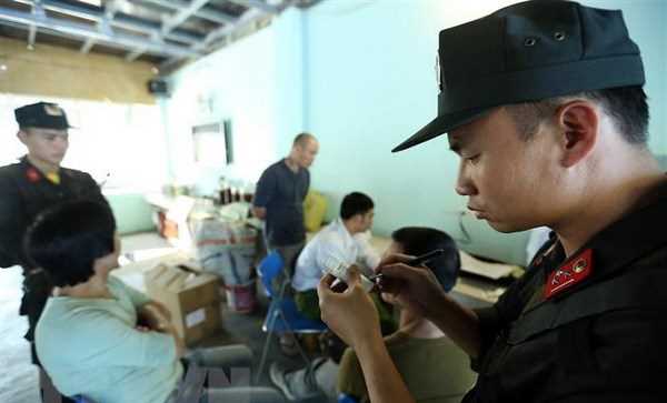 Trong 10 ng&agrave;y ph&aacute;t hiện 65 l&aacute;i xe dương t&iacute;nh với ma t&uacute;y