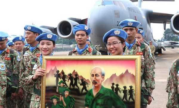 C&ocirc;ng t&aacute;c qu&acirc;n sự năm 2018: Tạo ra thế v&agrave; lực mới để bảo vệ Tổ quốc