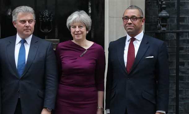 Chủ tịch đảng Bảo thủ: Anh không thể ở lại liên minh thuế quan EU