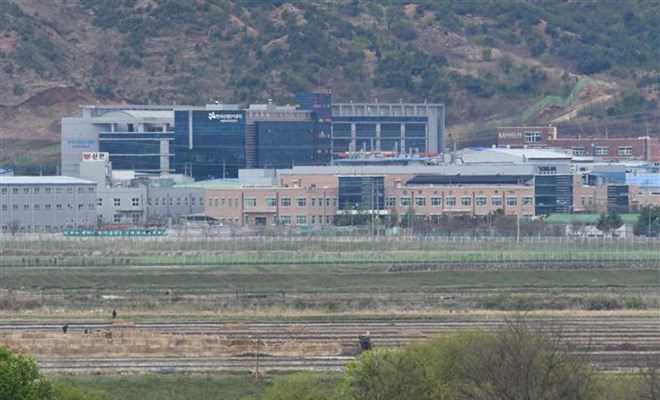 Truyền thông Triều Tiên hối thúc tái khởi động dự án xuyên biên giới