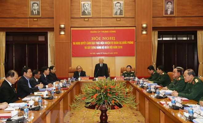Ra Nghị quyết l&atilde;nh đạo thực hiện nhiệm vụ qu&acirc;n sự năm 2019