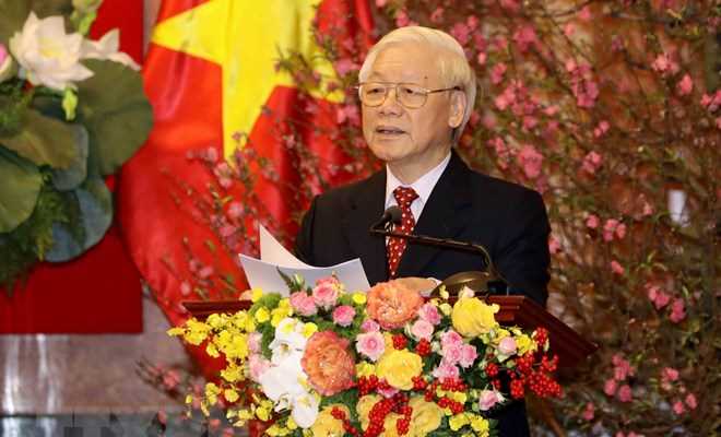 Tổng B&iacute; thư, Chủ tịch nước ch&uacute;c Tết l&atilde;nh đạo, đồng b&agrave;o v&agrave; chiến sỹ