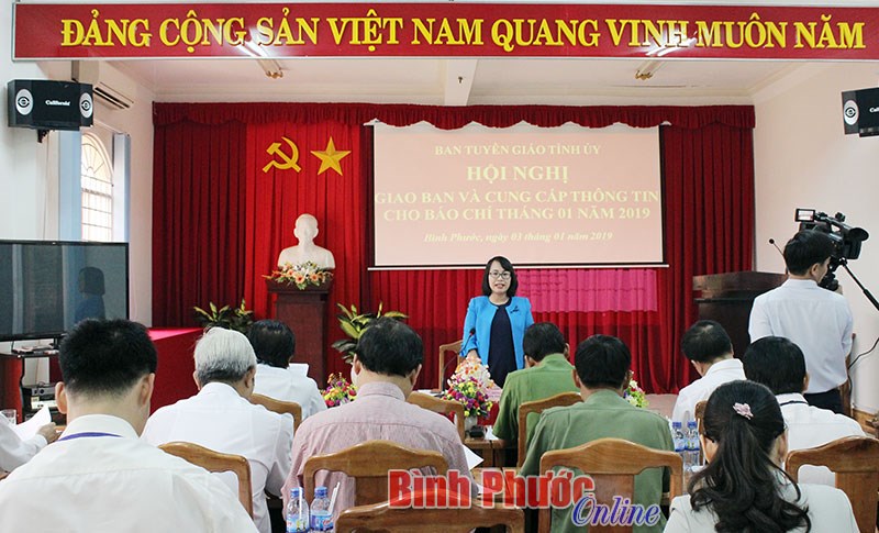 Giao ban v&agrave; cung cấp th&ocirc;ng tin b&aacute;o ch&iacute; th&aacute;ng 1-2019