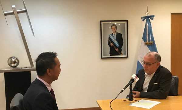 'Việt Nam c&oacute; vai tr&ograve; quan trọng trong quan hệ quốc tế của Argentina'