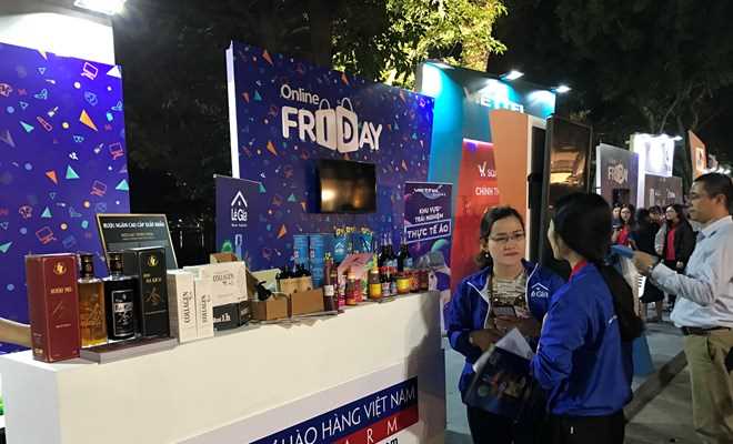 Kinh tế số: 'Nếu đi chậm một bước là chúng ta đang lùi'