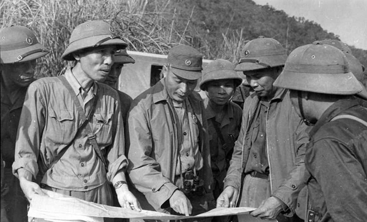 Đồng Sỹ Nguy&ecirc;n - Vị Tư lệnh chiến trường b&igrave;nh dị, quyết đo&aacute;n