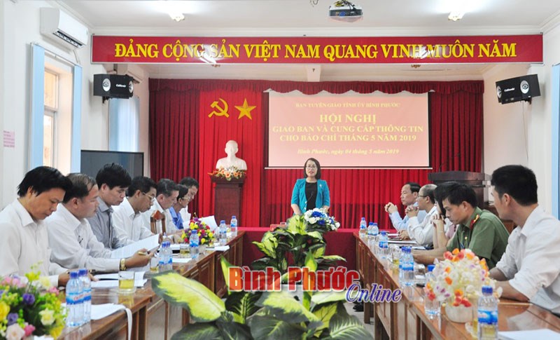 Hội nghị giao ban cung cấp th&ocirc;ng tin b&aacute;o ch&iacute; th&aacute;ng 5-2019