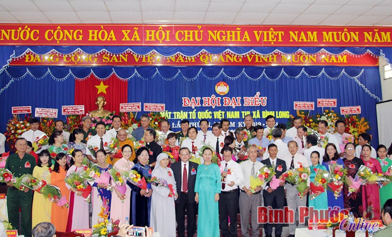 Đại hội đại biểu Mặt trận Tổ quốc Việt Nam thị x&atilde; B&igrave;nh Long, lần thứ III