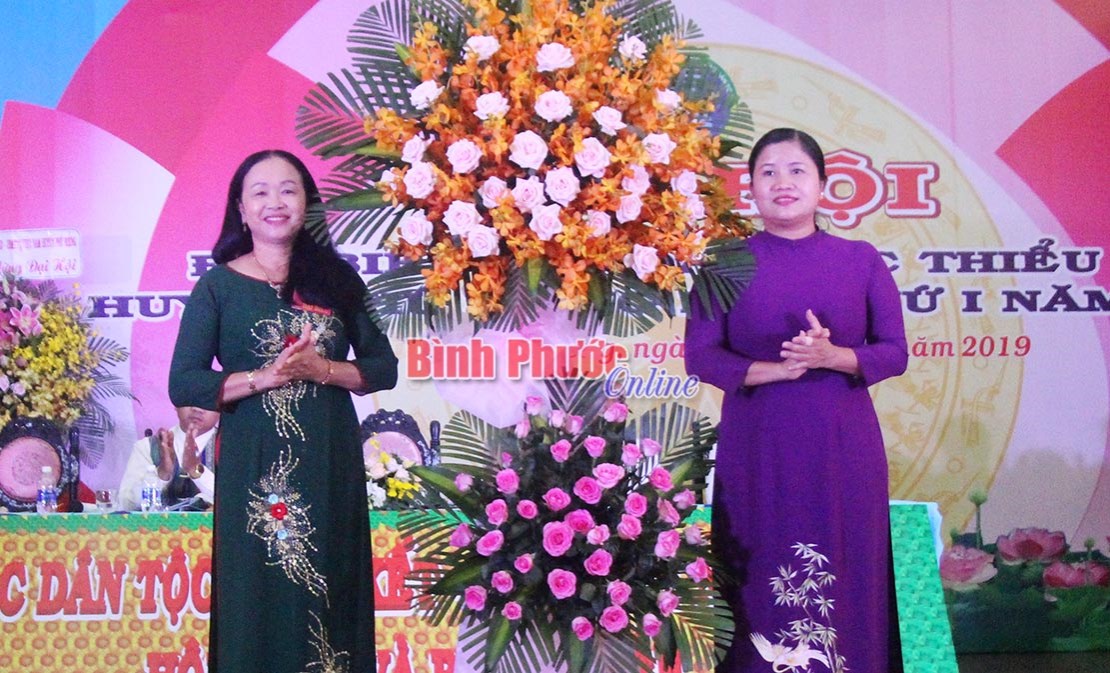 Ph&uacute; Riềng Đại hội đại biểu c&aacute;c DTTS lần thứ I