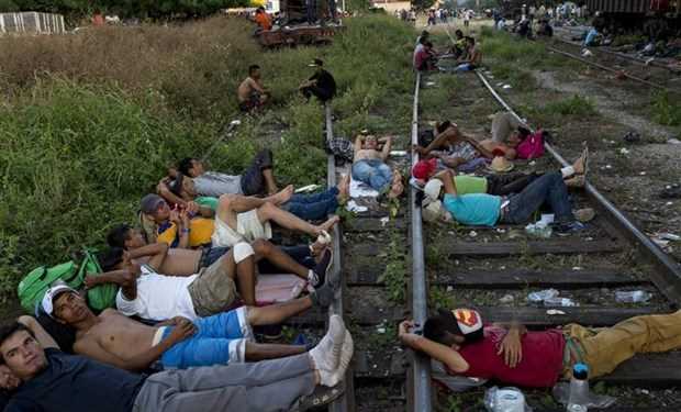 Mexico bắt gần 800 người di cư bất hợp pháp từ các nước Trung Mỹ