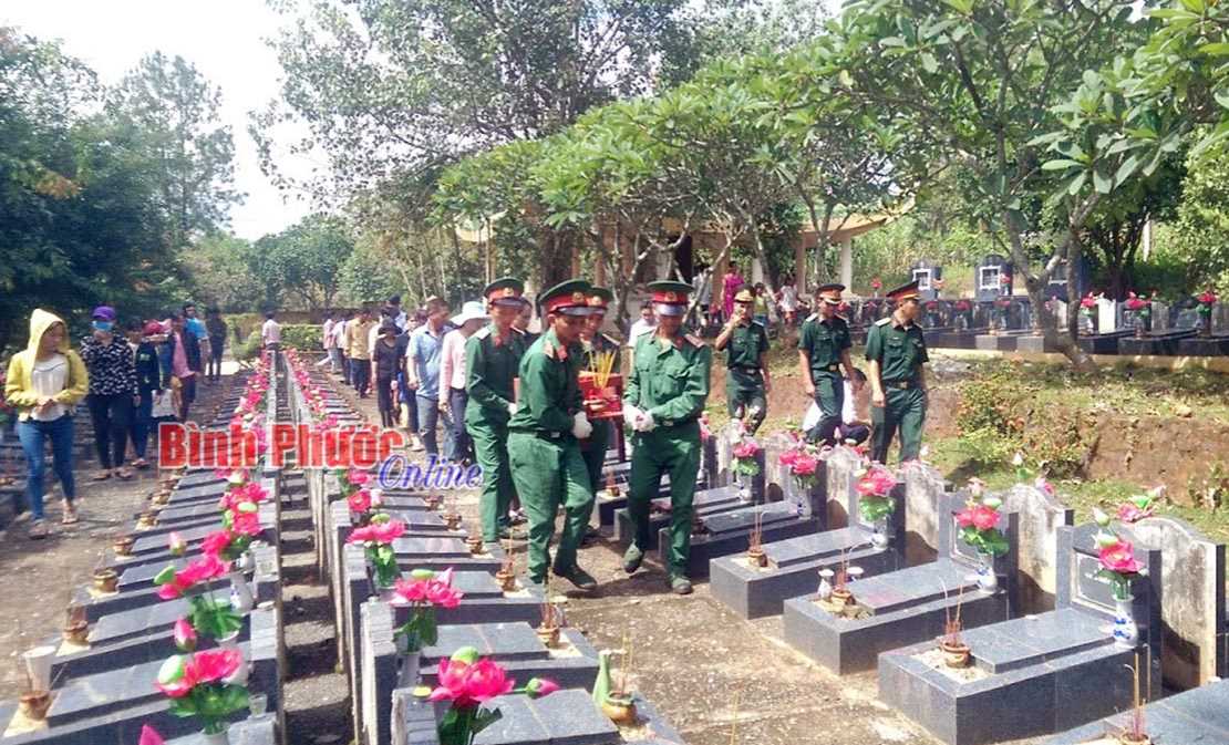 Bù Đốp rút kinh nghiệm lập bản đồ tìm kiếm, quy tập hài cốt liệt sĩ