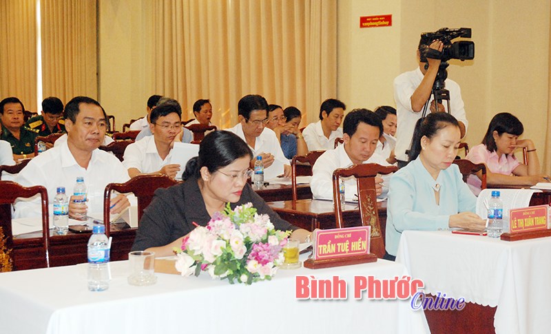 Tăng cường kiểm tra, gi&aacute;m s&aacute;t để đ&aacute;nh gi&aacute; đ&uacute;ng c&aacute;n bộ, đảng vi&ecirc;n