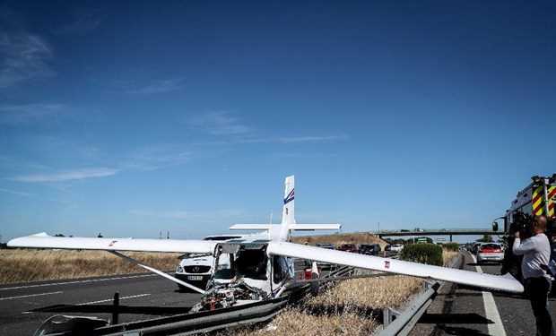 Bồ Đào Nha: Máy bay hạ cánh khẩn cấp trên đường cao tốc