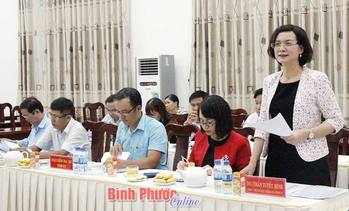 Tỉnh ủy kiểm tra việc thực hiện Chỉ thị 05 v&agrave; Nghị quyết 33-NQ/TW tại TP. Đồng Xo&agrave;i