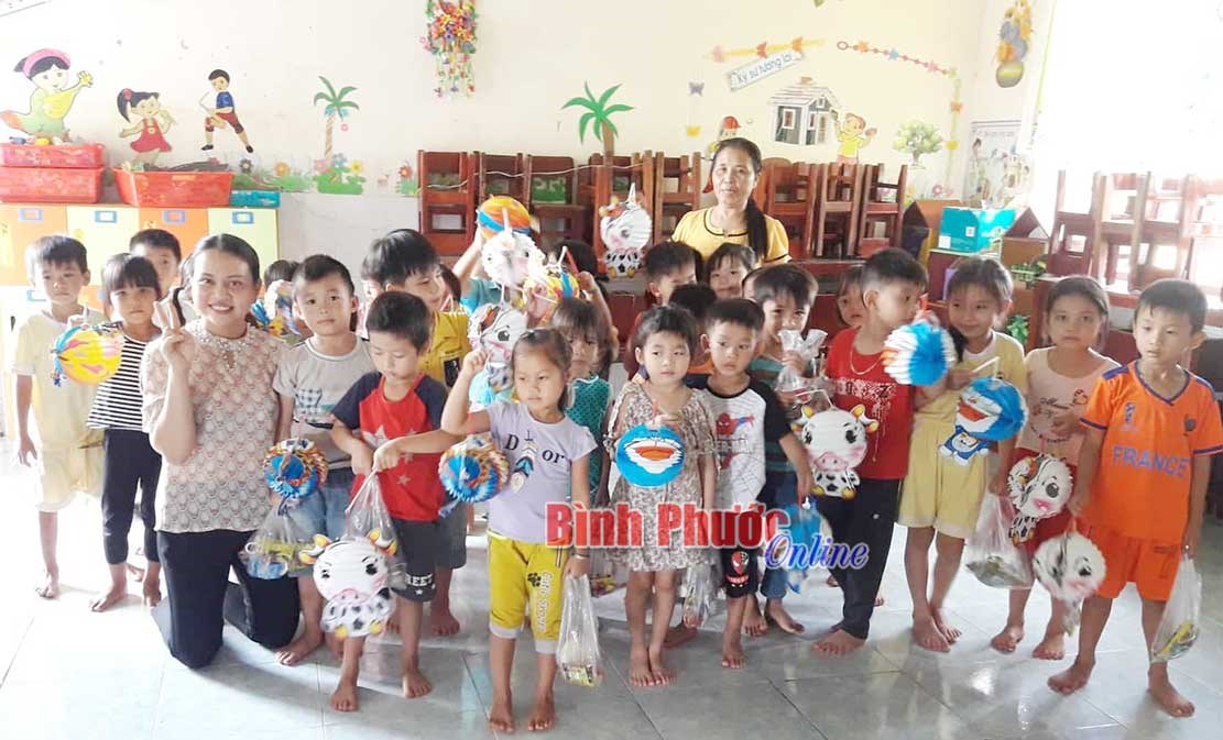 “Truyền lửa” nhân ái trong cộng đồng