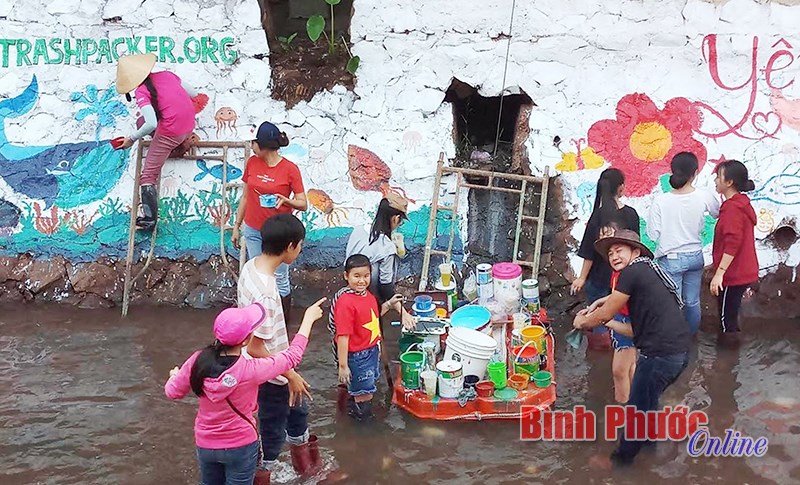 Trashpacker v&agrave; những chuyến đi