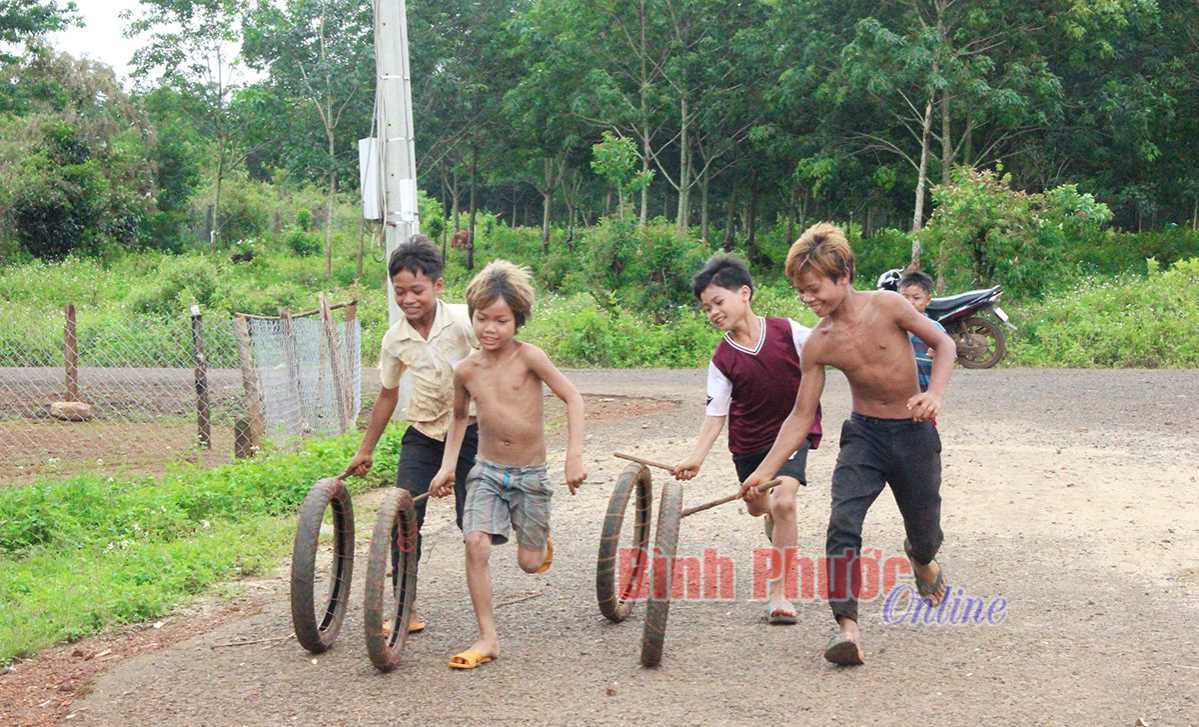 B&ugrave; Đăng: 146 hộ hưởng ch&iacute;nh s&aacute;ch định canh, định cư 