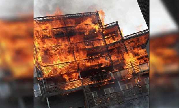 Anh: Cháy dữ dội tại một chung cư ở phía Đông thủ đô London