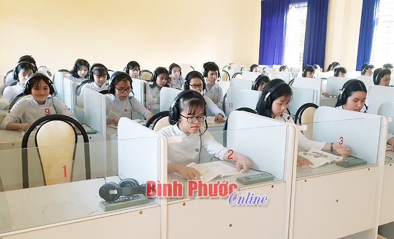 THPT Chơn Th&agrave;nh xứng danh trường chuẩn quốc gia