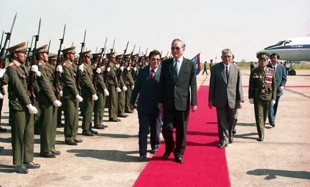 L&atilde;nh đạo L&agrave;o gửi điện chia buồn về việc đồng ch&iacute; L&ecirc; Đức Anh từ trần