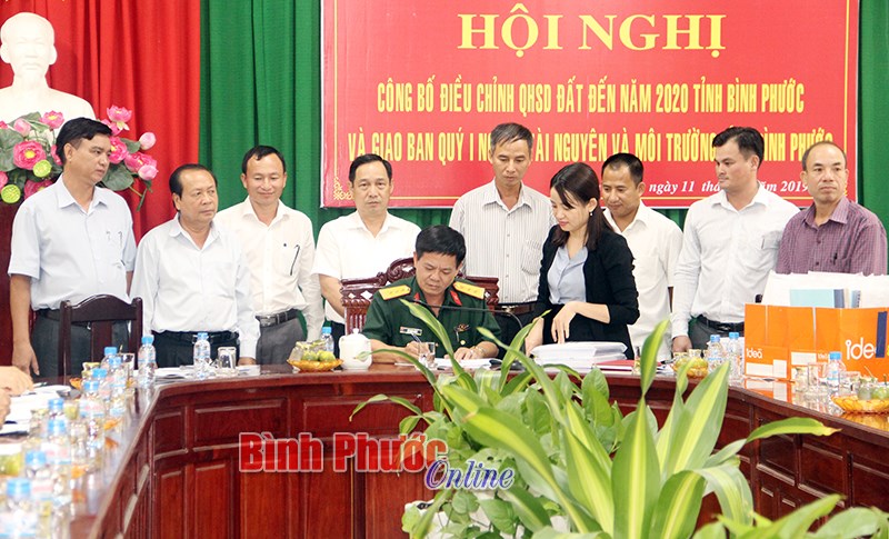 C&ocirc;ng bố điều chỉnh quy hoạch sử dụng đất đến năm 2020