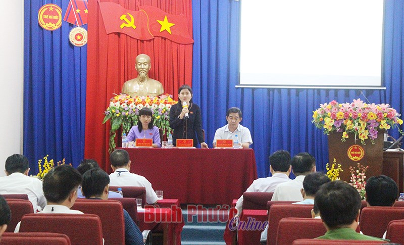 Đo&agrave;n ĐBQH tỉnh lấy &yacute; kiến đ&oacute;ng g&oacute;p dự thảo Luật Quản l&yacute; thuế (sửa đổi)