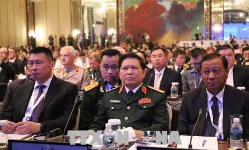 Việt Nam ủng hộ v&agrave; sẽ đ&oacute;ng g&oacute;p t&iacute;ch cực tại Đối thoại Shangri-La 2019