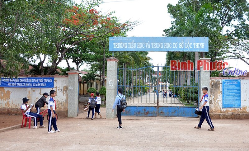 Lộc Thịnh nỗ lực c&aacute;n đ&iacute;ch n&ocirc;ng th&ocirc;n mới