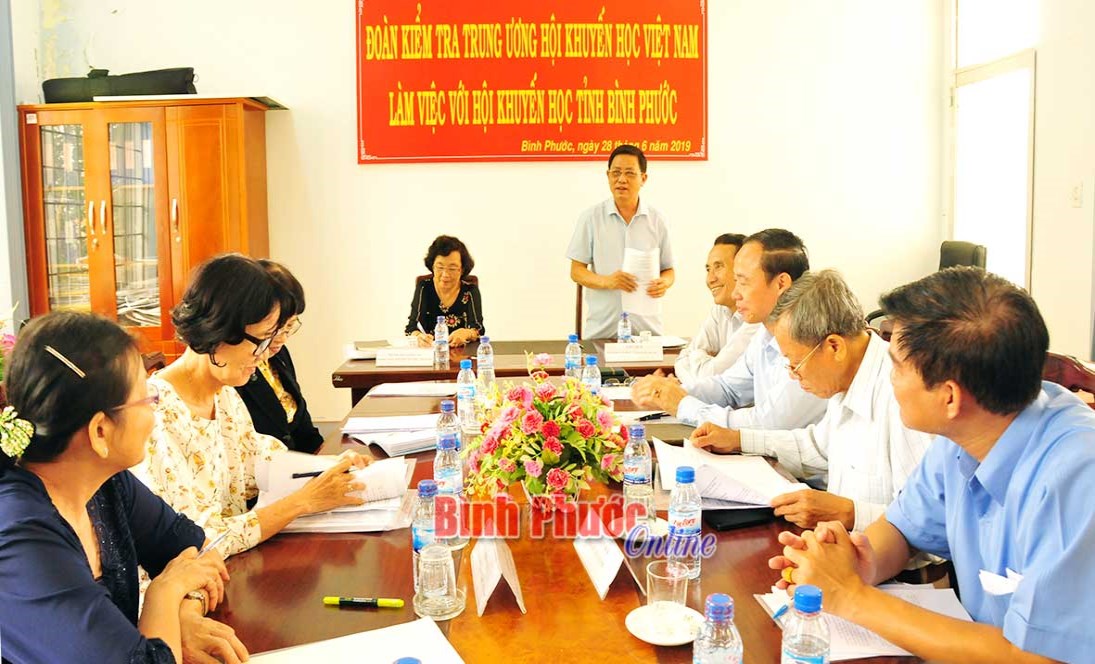 Trung ương Hội khuyến học Việt Nam làm việc tại Bình Phước