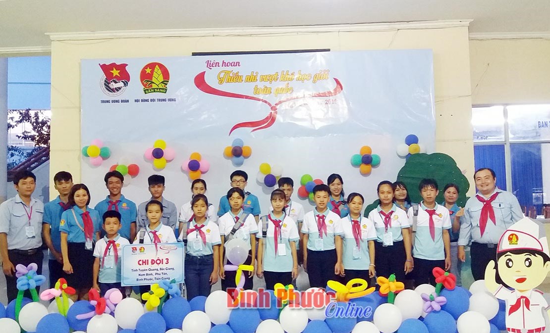 5 thiếu nhi Bình Phước vượt khó học giỏi được tuyên dương toàn quốc