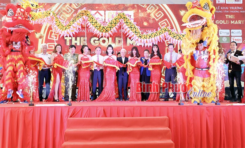 Bước tiến 1 năm của The Gold City