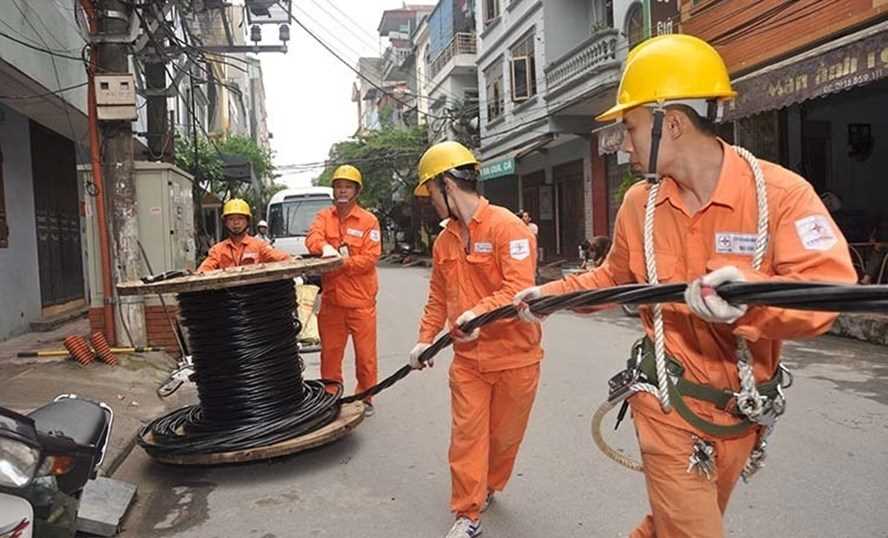 Bộ Công Thương báo cáo về phương án tăng giá điện theo Nghị quyết số 30/NQ-CP của Chính phủ 