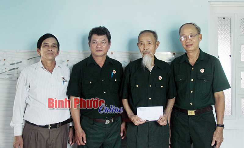 K&yacute; ức h&agrave;o h&ugrave;ng của chiến sĩ Điện Bi&ecirc;n