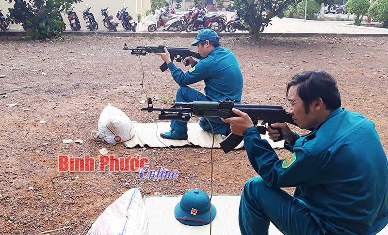 Đồng Xo&agrave;i: Mở 3 đợt huấn luyện tự vệ cơ quan năm 2019