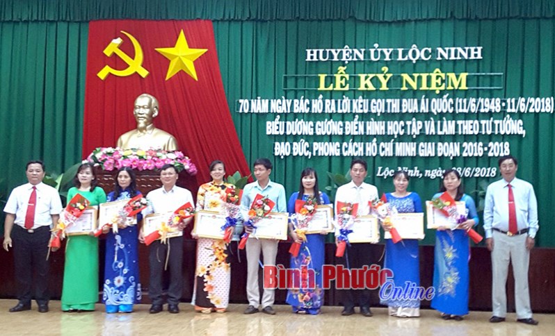 Lan tỏa những điển h&igrave;nh học v&agrave; l&agrave;m theo B&aacute;c