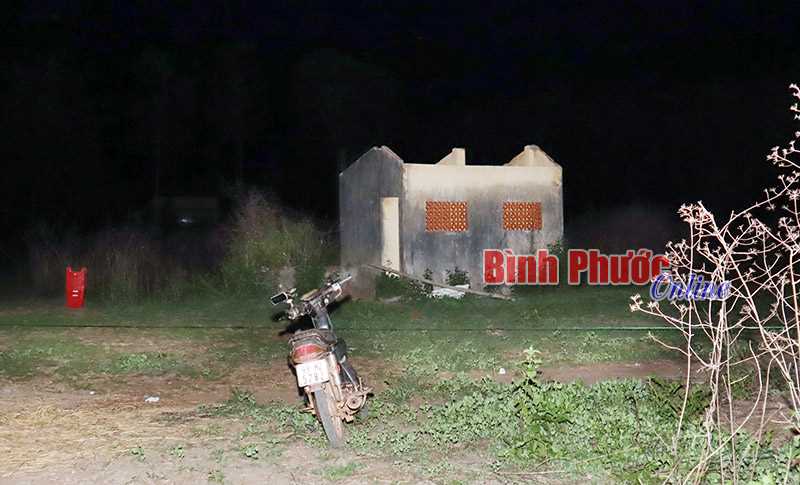 Đồng Ph&uacute;: Ph&aacute;t hiện thi thể một người đ&agrave;n &ocirc;ng trong bể nước