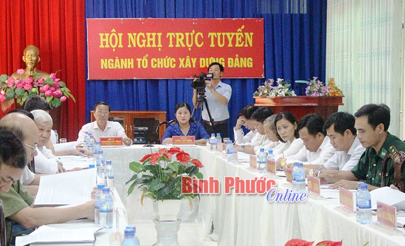 Giao ban trực tuyến ng&agrave;nh tổ chức x&acirc;y dựng Đảng qu&yacute; 1